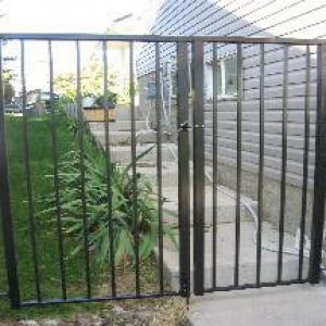 Custom Black Aluminum Gate | Mountain View Sun Decks
