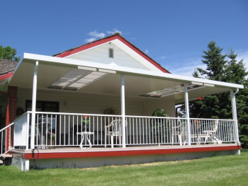 Exterior Porch Sun Deck With Aluminum Roof And Railings | Mountain View Sun Decks